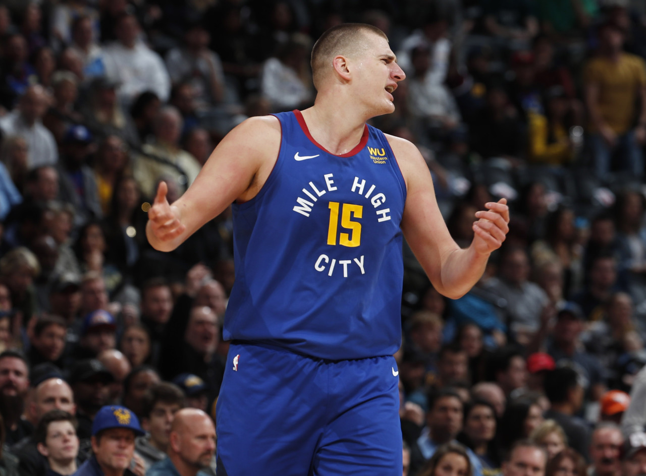 关于从巴塞罗那迎来里程碑到穆雷连续七场比赛得分超过大比分领先，丹佛掘金围绕德甲伤情更新的信息