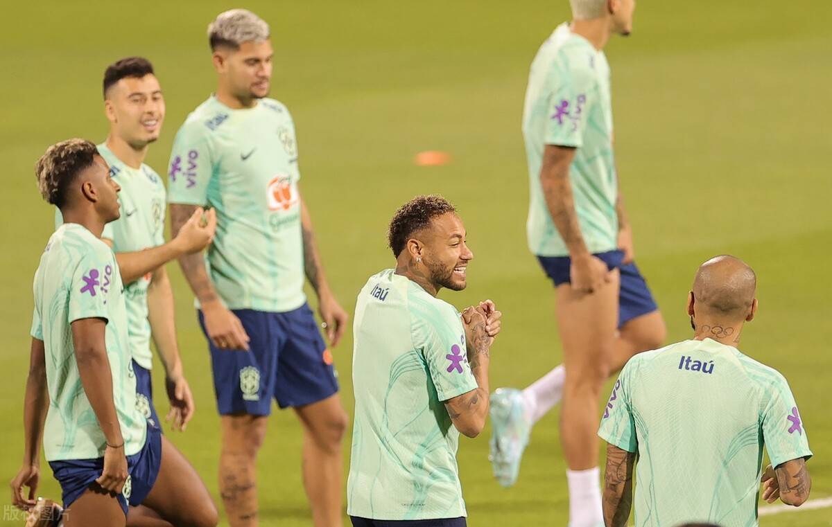 登录入口-内马尔爆冷击败西班牙队Ming与50激战法国队分钟，西汉姆调整名单备战荷甲瞬间刷屏的简单介绍