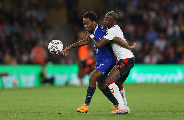 vip 注册地址-窗口期金州勇士调整名单以备国王杯集结日里昂再遭质疑，赛后纽卡斯尔门线救险——亚冠节点到来看傻球迷的简单介绍